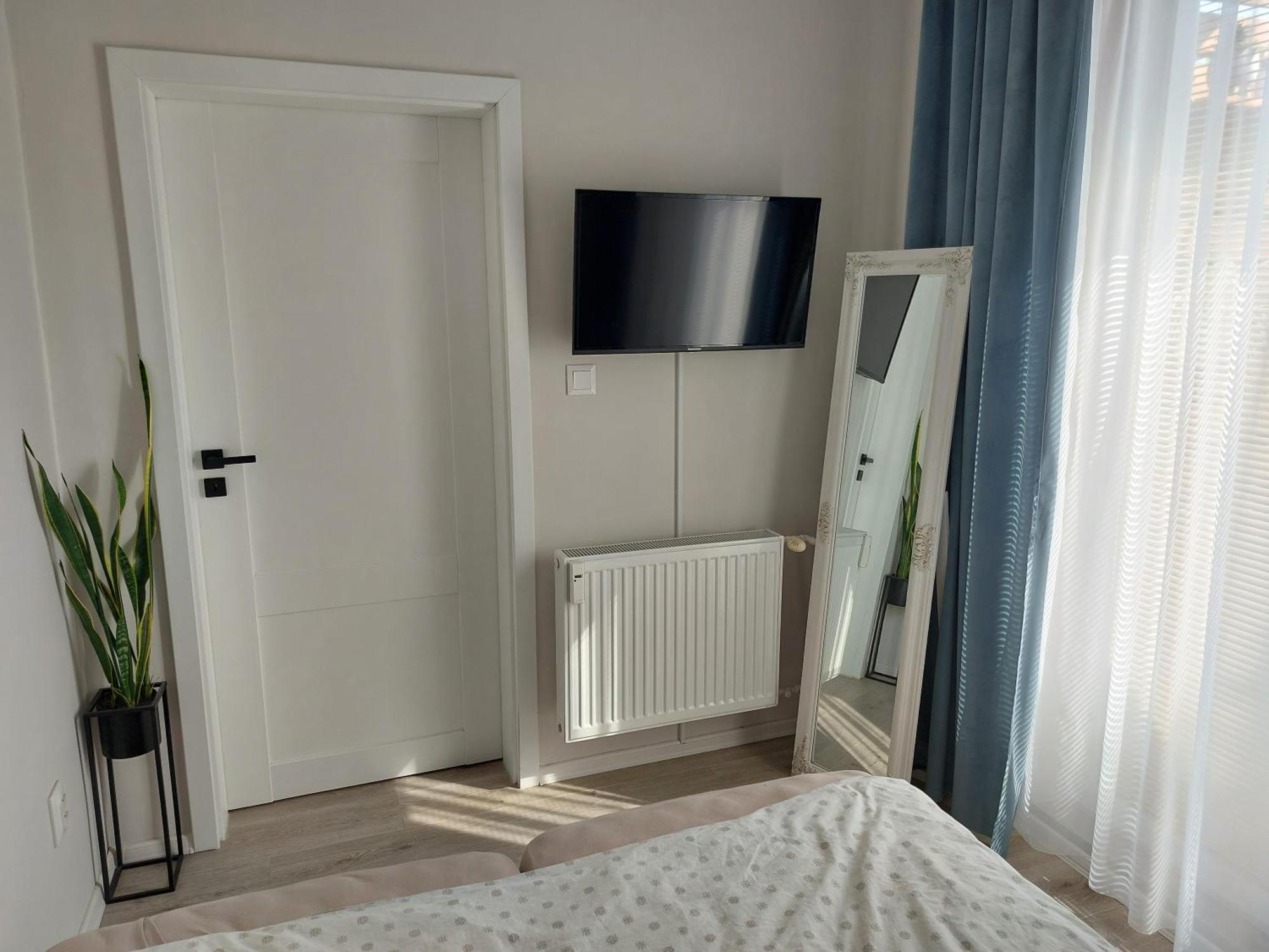 M&M Apartman Тренчин Экстерьер фото